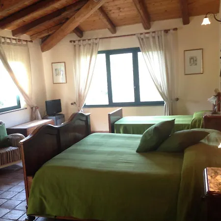 Bed And Breakfast Il Glicine Piedimonte Etneo Exterior photo