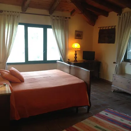 Bed And Breakfast Il Glicine Piedimonte Etneo Exterior photo